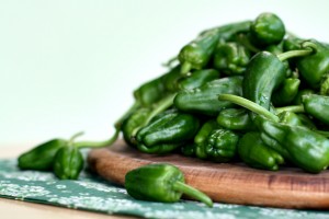 Post image for Recipes for Pimientos de Padrón and Dark Rum Mojitos with Basil
