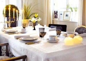 table settings for holidays
