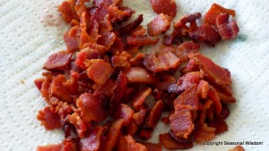 Chopped bacon for warm spinach dip