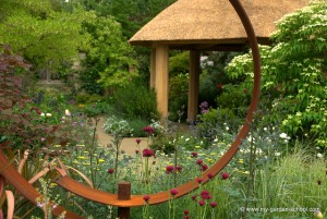 Zen-like garden house at 2013 Chelsea Flower Show