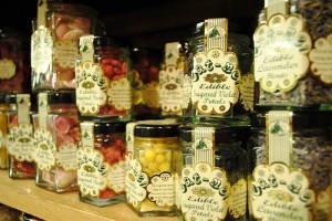 Edible flowers in prepackaged foods.